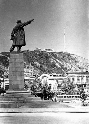 1328004847_ploschad-lenina-1960g.jpg