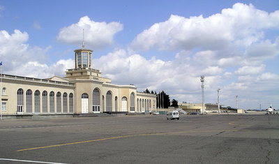 Тбилиси, старый аэропорт.jpg