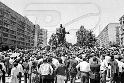 1973 год, на открытии памятника грузинскому поэту Важа-Пшавела..jpg